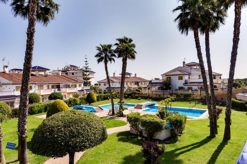 Apartamento con vistas La Mata  Bagian luar foto